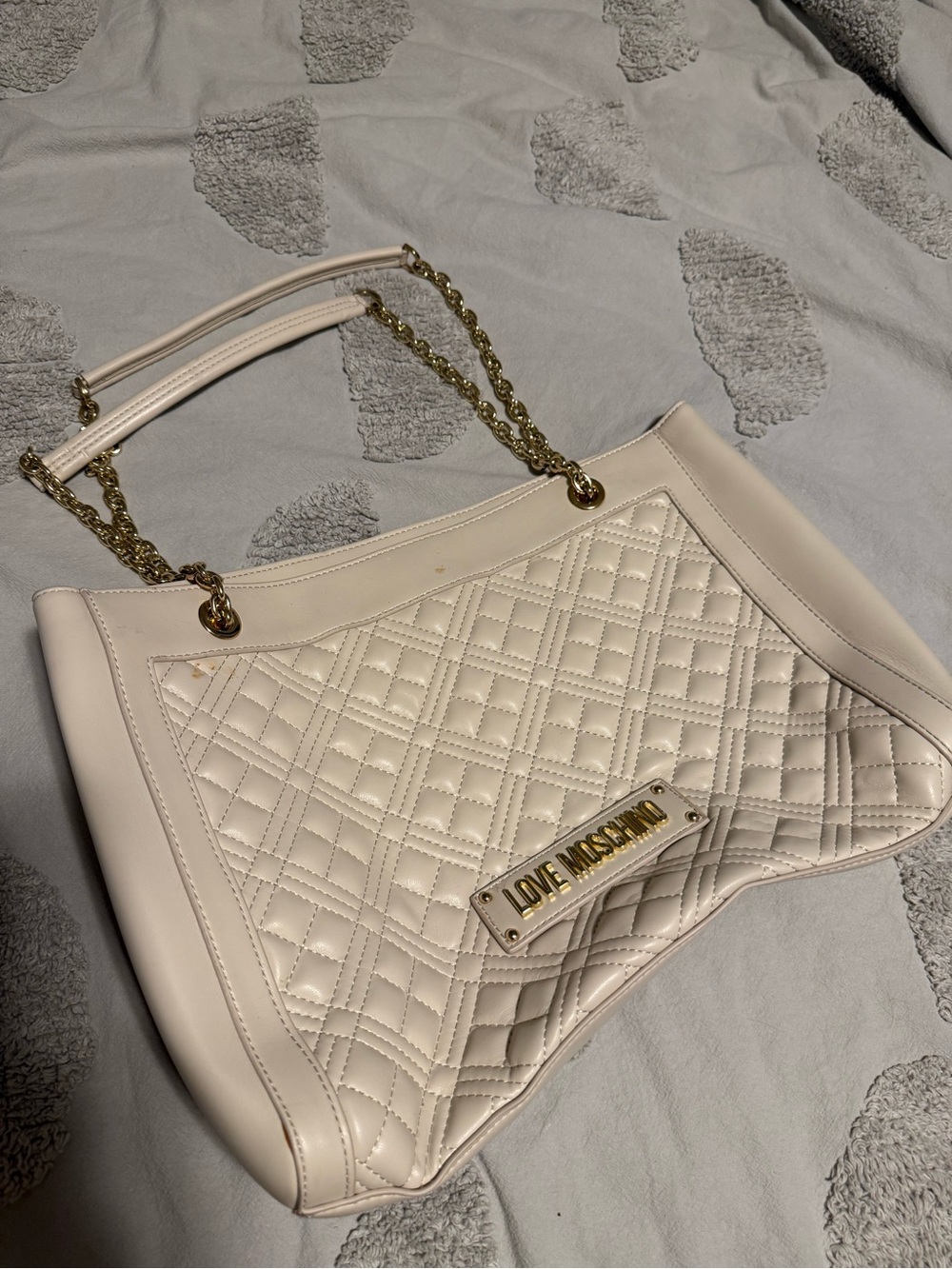 Love Moschino Cream Quilted Chain-Handle Shoulder Bag